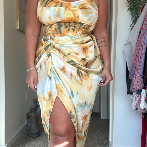 PRETTY LITTLE THING TWO PIECE RUCHED SET - Picture 11 of 14